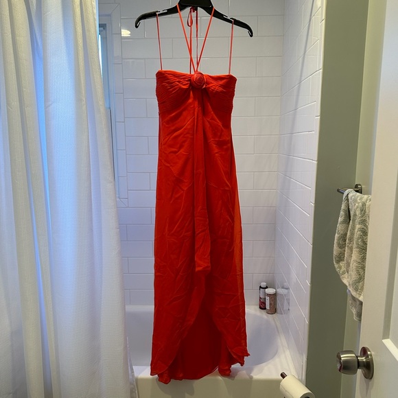 Carolina Herrera Dresses & Skirts - Carolina Herrera Coral Chiffon Dress